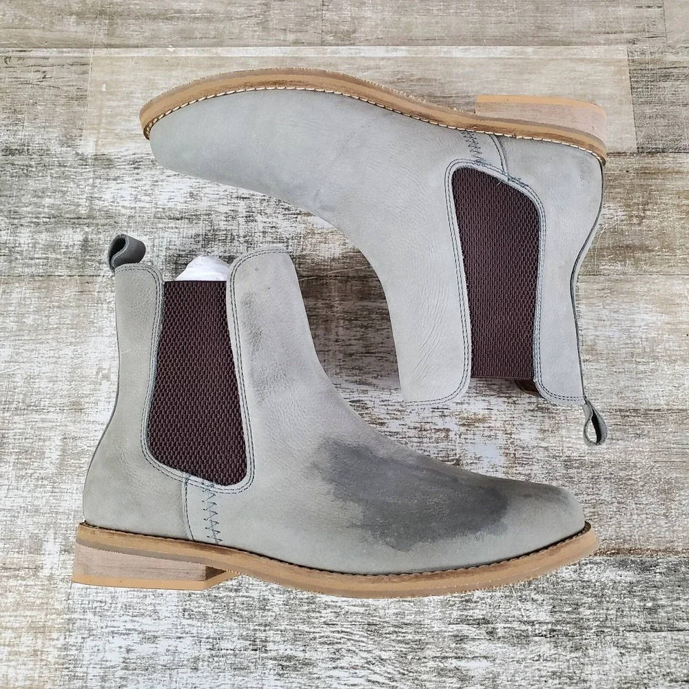 Hari Mari Midland Womens Boots Sz 9 M Taupe Leather Round Toe Pull On Ankle Boot